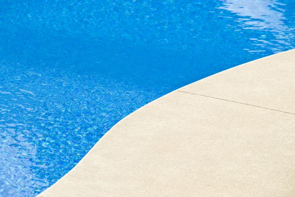 Cost of Pool Deck Paving in Edison