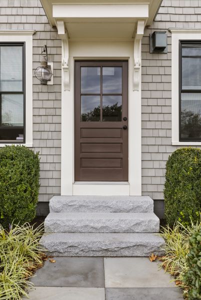 Cost of Front Entrance Steps Service in Edison