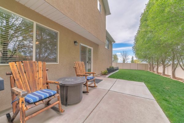 Cost of Patio Slab Replacement in Edison