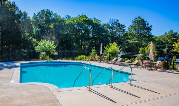 Cost of Pool Paving Installation in Edison