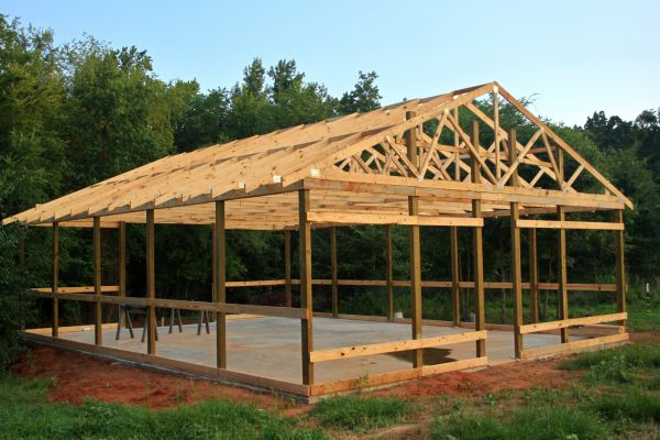 Barn Pad Installation in Edison