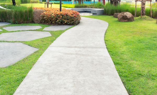 Cost of Concrete Sidewalk Installation in Edison